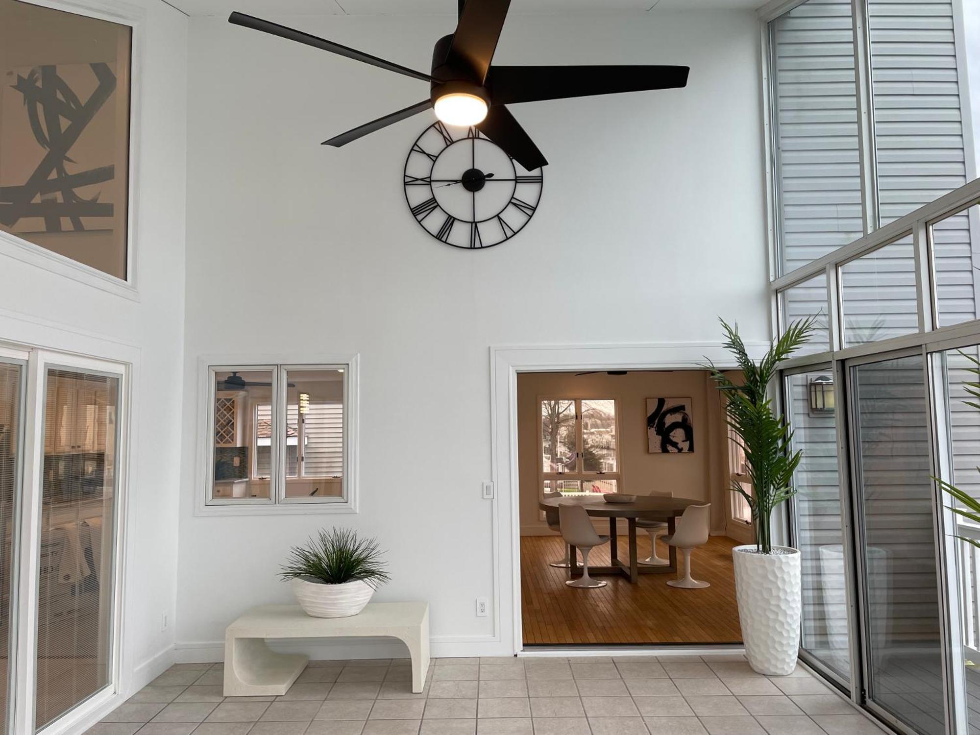 Shore Acres Waterfront Home In Brick With Swimming Pool Access מראה חיצוני תמונה